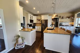 20952 Hydra Ct, Lakeville, MN 55044 - Photo 4