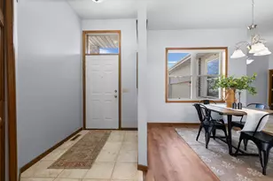 15025 Everleigh Cir, Rosemount, MN 55068 - Photo 16