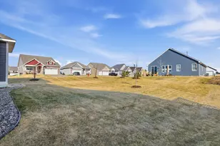 17936 Gresford Ln, Lakeville, MN 55044 - Photo 32