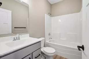 17936 Gresford Ln, Lakeville, MN 55044 - Photo 16