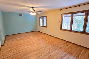 29 Walden St, Burnsville, MN 55337 - Photo 24