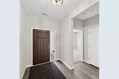 1500 Victory Lane NE, Isanti, MN 55040 - Photo 2