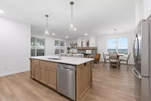 2793 Thompson Dr, River Falls, WI 54022 - Photo 12