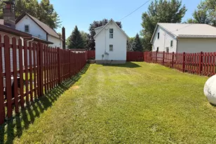 311 Washington Ave, Hanska, MN 56041 - Photo 10