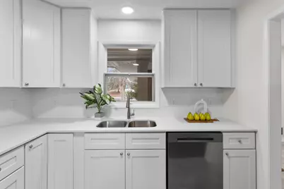 16420 4th Avenue N, Plymouth, MN 55447 - Photo 14