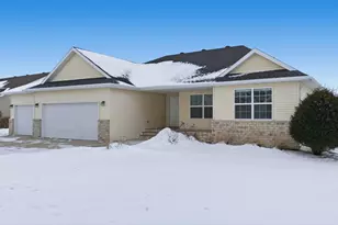 3648 Pierce St S, Fargo, ND 58104 - Photo 2