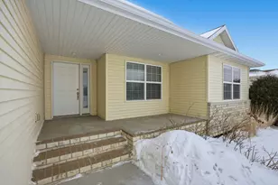 3648 Pierce St S, Fargo, ND 58104 - Photo 4