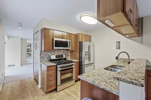 2934 Monterey Ave S, Saint Louis Park, MN 55416 - Photo 10