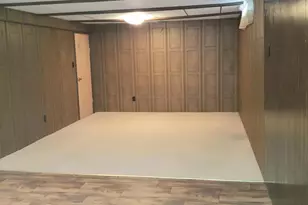 801 3rd St SW, Wells, MN 56097 - Photo 26