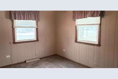 801 3rd Street SW, Wells, MN 56097 - Photo 16