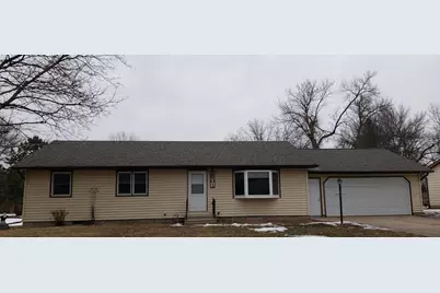 801 3rd Street SW, Wells, MN 56097 - Photo 38