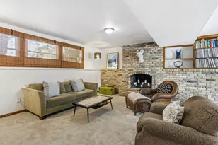 1560 Oakdale Ave, West Saint Paul, MN 55118 - Photo 18