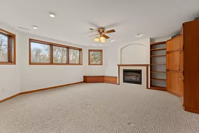 1090 Buckridge Drive NE, Rochester, MN 55906 - Photo 32