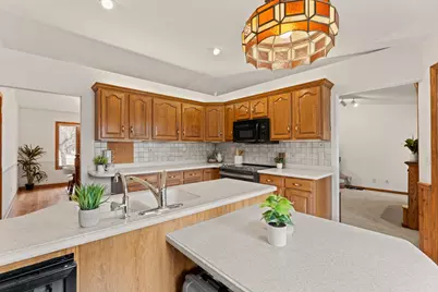 1090 Buckridge Drive NE, Rochester, MN 55906 - Photo 14