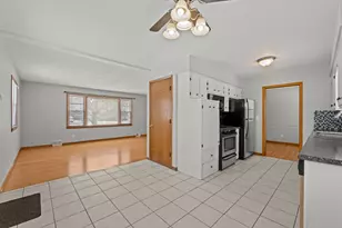 5956 5th St NE, Fridley, MN 55432 - Photo 8