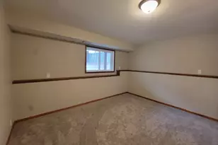 12000 Summerset Ln, Burnsville, MN 55337 - Photo 18