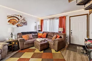 7410 72nd Ln N, Brooklyn Park, MN 55428 - Photo 4