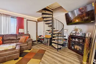 7410 72nd Ln N, Brooklyn Park, MN 55428 - Photo 6