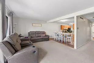 123 McKnight Rd N, Saint Paul, MN 55119 - Photo 6