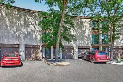 123 McKnight Road N #J, Saint Paul, MN 55119 - Photo 1