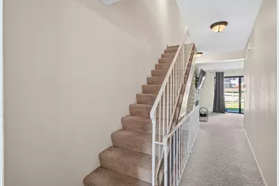 123 McKnight Road N #J, Saint Paul, MN 55119 - Photo 24