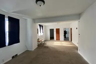 509 8th St NE, Austin, MN 55912 - Photo 8