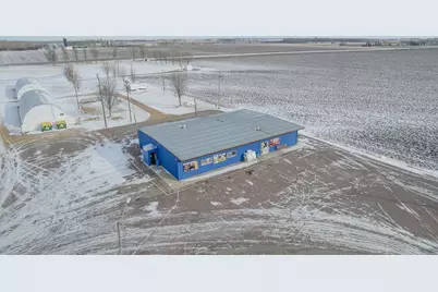 100 Jackson St., Okabena, MN 56161 - Photo 4