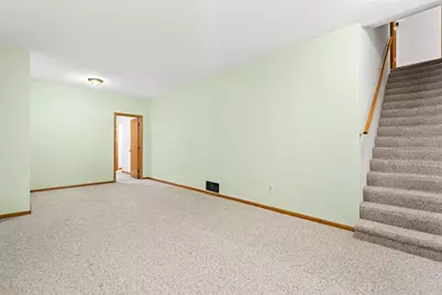 905 W Ridge Court #7, New Richmond, WI 54017 - Photo 18