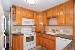 459 Woodruff Ave, Roseville, MN 55113 - Photo 14