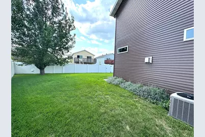 6163 Maple Valley Drive S, Fargo, ND 58104 - Photo 60