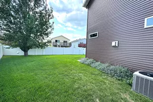 6163 Maple Valley Dr S, Fargo, ND 58104 - Photo 60