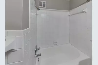 2942 Zenith Avenue N, Robbinsdale, MN 55422 - Photo 12