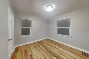 2942 Zenith Ave N, Robbinsdale, MN 55422 - Photo 6