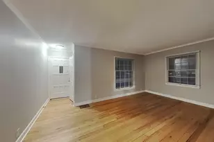 2942 Zenith Ave N, Robbinsdale, MN 55422 - Photo 2