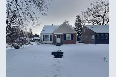 2942 Zenith Avenue N, Robbinsdale, MN 55422 - Photo 1