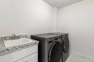 2009 Lusitano St, Shakopee, MN 55379 - Photo 38