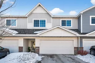 8628 Gateway Cir, Monticello, MN 55362 - Photo 2