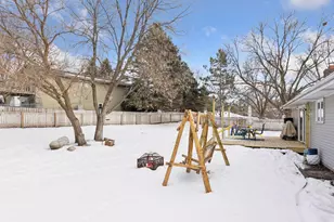 13817 James Ave S, Burnsville, MN 55337 - Photo 30