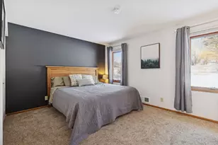 13817 James Ave S, Burnsville, MN 55337 - Photo 12