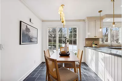 622 Maple Park Drive, Mendota Heights, MN 55118 - Photo 10