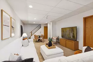 622 Maple Park Dr, Mendota Heights, MN 55118 - Photo 46