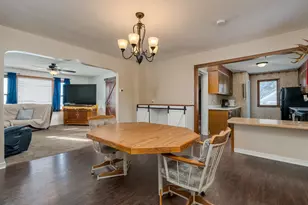 321 S Oric St, Lewisville, MN 56060 - Photo 10