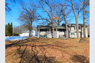 4725 Lexington Avenue NE, Andover, MN 55304 - Photo 2