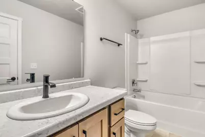 7345 27th Street S, Fargo, ND 58104 - Photo 32