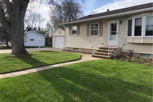 1025 3rd Ave NE, Little Falls, MN 56345 - Photo 2