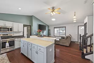 2505 Holly St S, Cambridge, MN 55008 - Photo 8