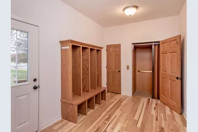 2498 Pond Circle E, Mendota Heights, MN 55120 - Photo 18