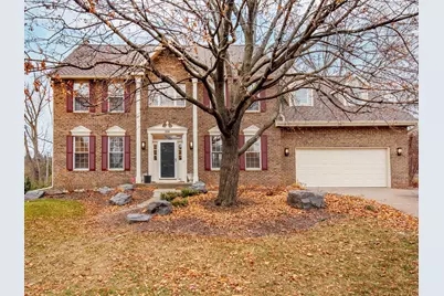 2498 Pond Circle E, Mendota Heights, MN 55120 - Photo 2