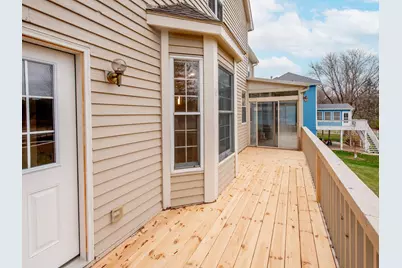 2498 Pond Circle E, Mendota Heights, MN 55120 - Photo 10