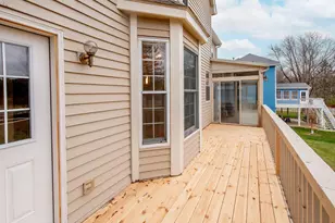 2498 Pond Cir E, Mendota Heights, MN 55120 - Photo 10